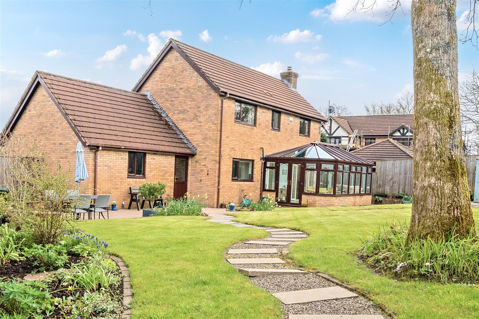 Grove Farm Road, Grovesend, Swansea, SA4 8LA